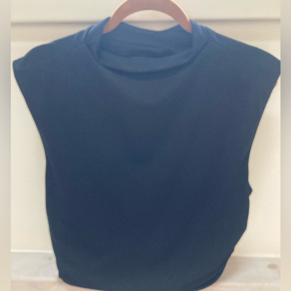 DKNY Elegant Black Sleeveless Top